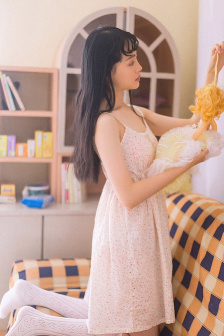 玛德莲堕落少女